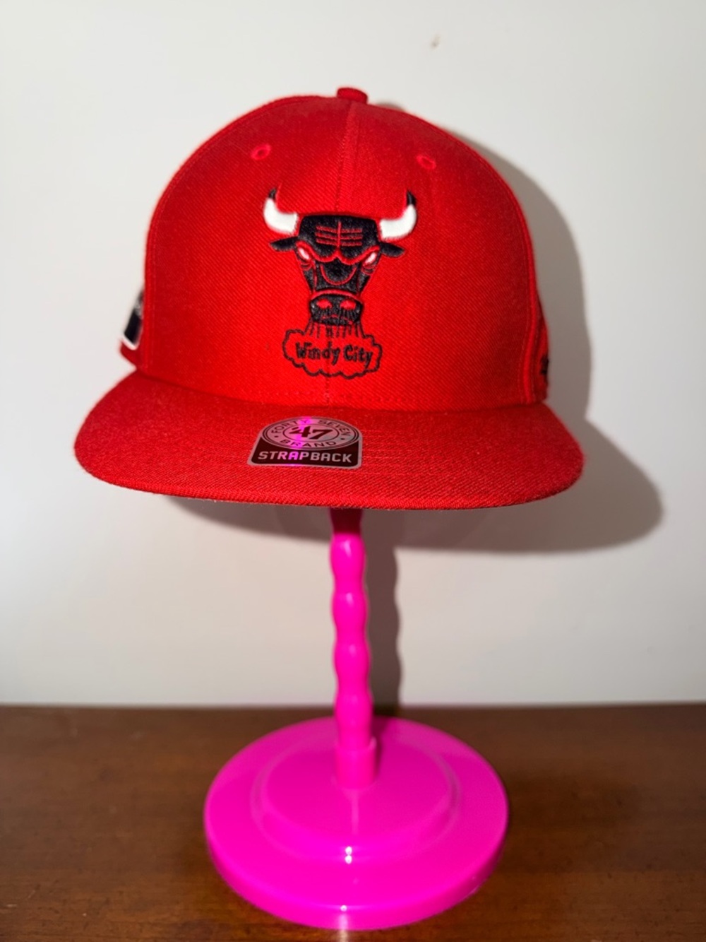 47 Brand Red Strapback Hat with Chicago Bulls Logo OS